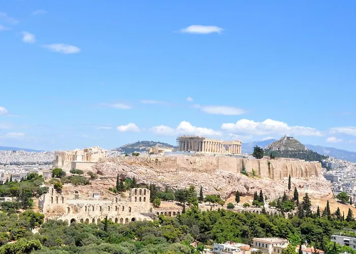 Big Apartment In Acropolis Museum